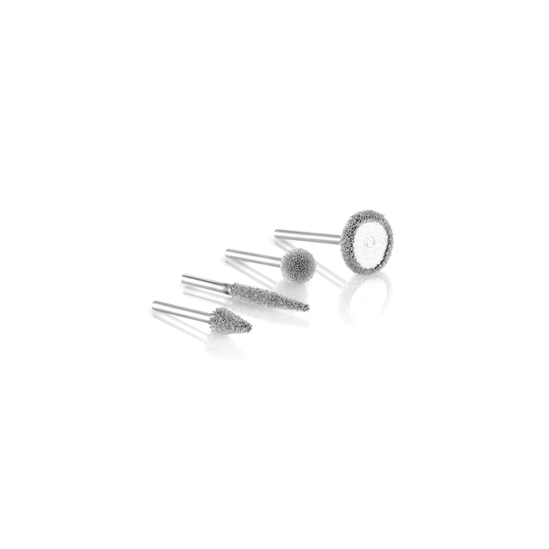 TECH Četverodijelni komplet glodala s osovinom 1/8″